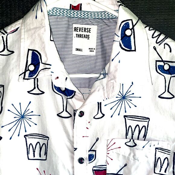 Reverse Threads Frenzy Shirt Men's Button Down Cocktails Theme 2024 Small - Picture 2 of 4